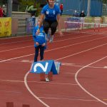 Philine Kochniss vor dem 400m-Hürdenstart